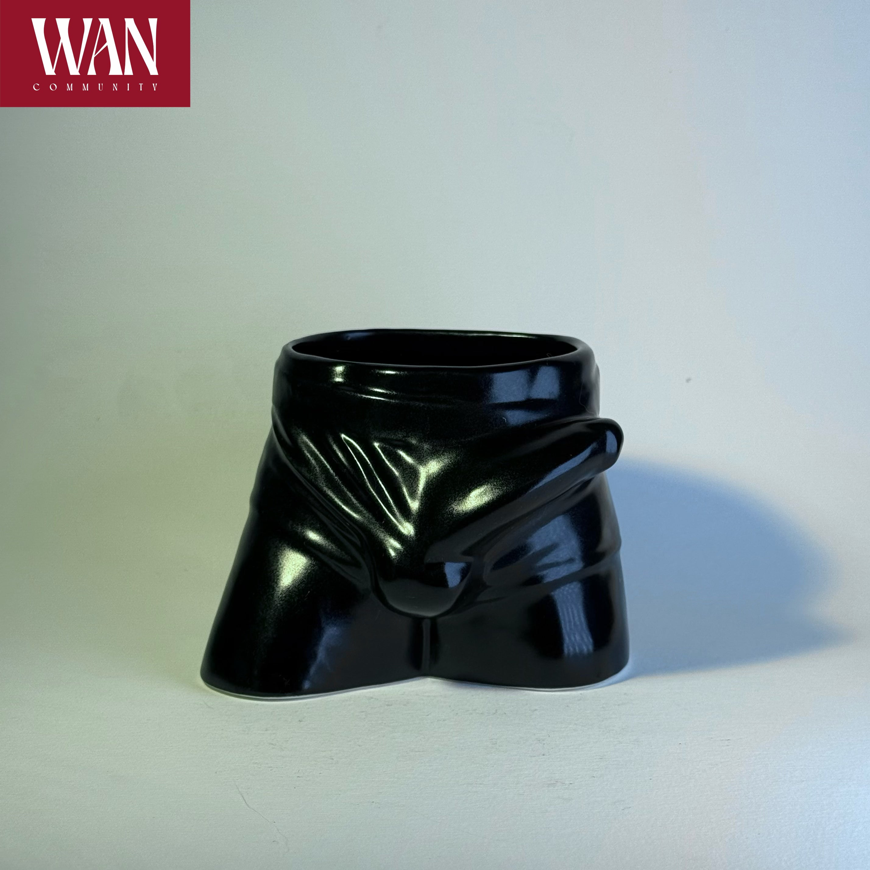 WAN Pants Cup - White and Black Porcelain